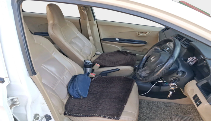 2017 Honda Amaze 1.5L I-DTEC E, Diesel, Manual, 1,85,125 km, interior