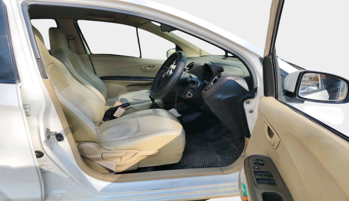 2013 Honda Amaze 1.5L I-DTEC S, Diesel, Manual, 1,66,700 km, interior
