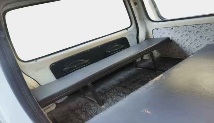 2015 Maruti Eeco 5 STR CNG WITH HTR, Petrol, Manual, 2,01,348 km, interior