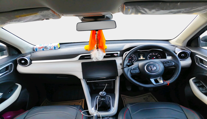 2022 MG ASTOR SUPER EX 1.5 MT, Petrol, Manual, 38,072 km, interior