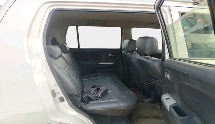 2011 Maruti Wagon R 1.0 VXI, Petrol, Manual, 1,69,088 km, interior