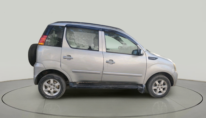 2013 Mahindra Quanto C6, Diesel, Manual, 1,37,730 km, exterior