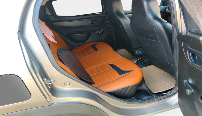 2018 Renault Kwid RXT 0.8, Petrol, Manual, 29,000 km, interior