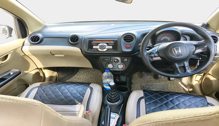 2013 Honda Amaze 1.2L I-VTEC S, Petrol, Manual, 1,17,946 km, interior