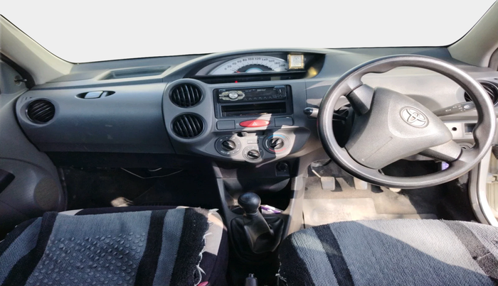 2012 Toyota Etios G, CNG, Manual, 1,67,305 km, interior