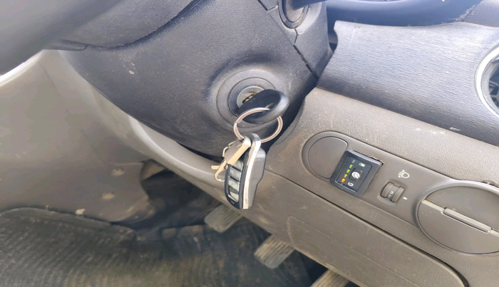 2011 Hyundai i10 MAGNA 1.1, Petrol, Manual, 1,17,880 km, interior