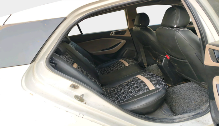 2015 Hyundai Elite i20 ASTA 1.4 CRDI, Diesel, Manual, 1,28,568 km, interior