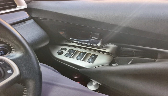 2018 Toyota Innova Crysta 2.4 ZX 7 STR, Diesel, Manual, 67,438 km, interior