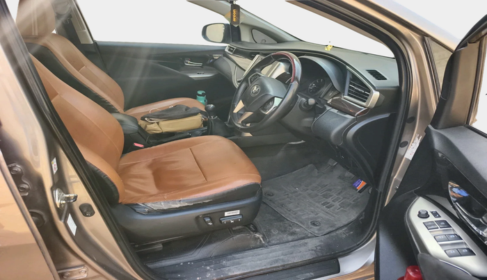 2018 Toyota Innova Crysta 2.4 ZX 7 STR, Diesel, Manual, 67,438 km, interior