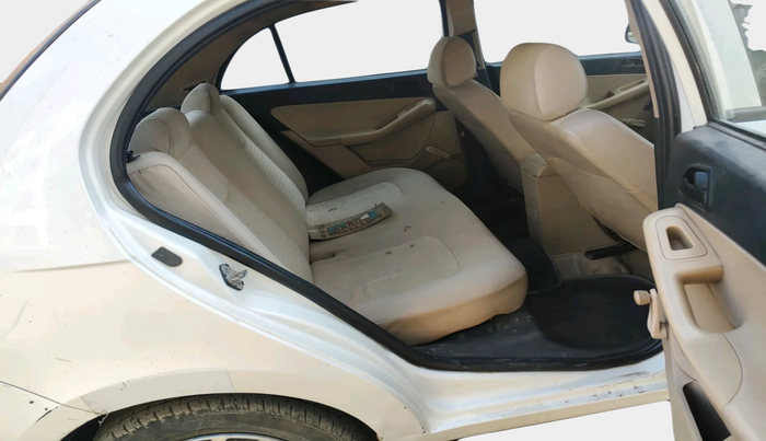 2014 Tata Indica Vista LS QUADRAJET, Diesel, Manual, 1,04,351 km, interior