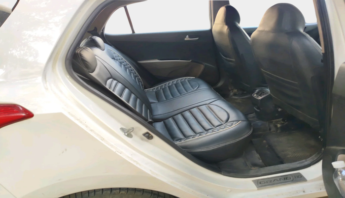 2015 Hyundai Grand i10 SPORTZ 1.2 KAPPA VTVT, Petrol, Manual, 1,03,912 km, interior