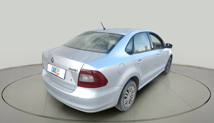 2012 Skoda Rapid AMBITION 1.6 TDI CR MT, Diesel, Manual, 68,455 km, exterior