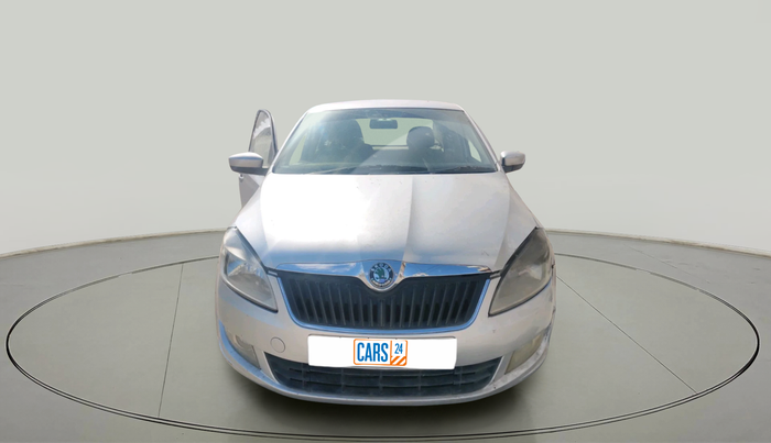 2012 Skoda Rapid AMBITION 1.6 TDI CR MT, Diesel, Manual, 68,455 km, exterior