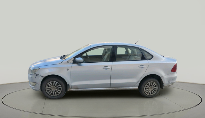 2012 Skoda Rapid AMBITION 1.6 TDI CR MT, Diesel, Manual, 68,455 km, exterior