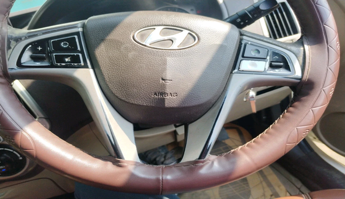 2011 Hyundai i20 SPORTZ (O) 1.2, Petrol, Manual, 1,53,393 km, interior