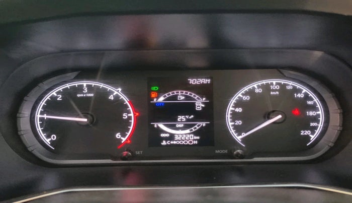 2022 Tata Harrier XT PLUS 2.0L KRYOTEC, Diesel, Manual, 32,220 km, interior