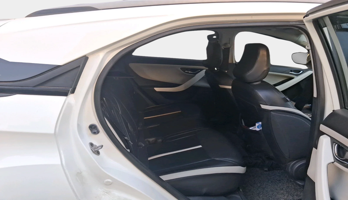 2023 Tata NEXON CREATIVE AMT 1.5 DIESEL, Diesel, Automatic, 40,143 km, interior