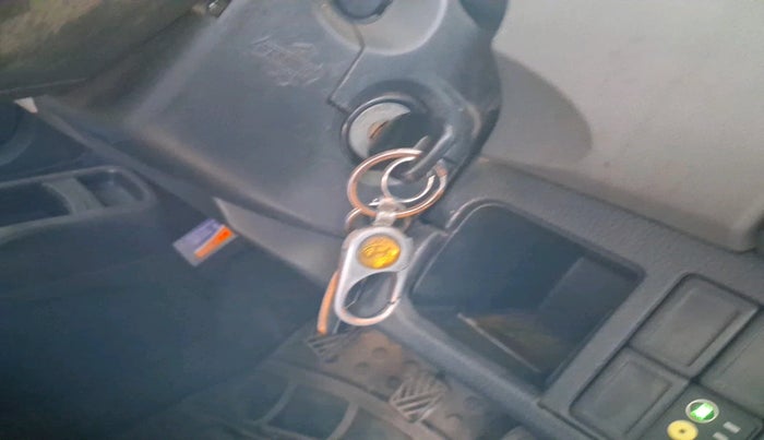 2011 Maruti Wagon R 1.0 LXI CNG, Petrol, Manual, 1,07,513 km, interior