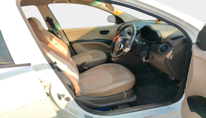 2011 Hyundai i10 ERA 1.1, Petrol, Manual, 91,804 km, interior