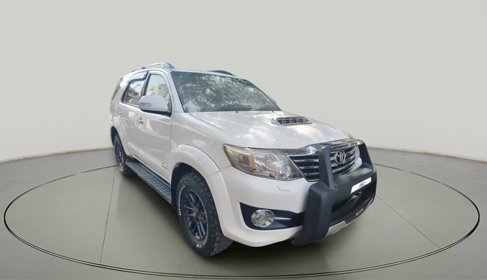 2016 Toyota Fortuner 3.0 4X2 MT, Diesel, Manual, 1,40,571 km, exterior