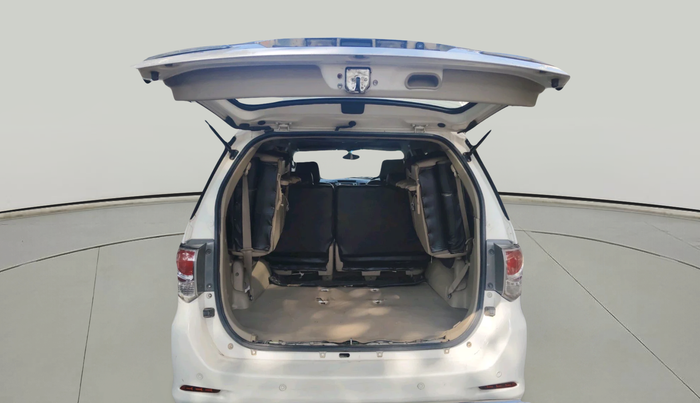 2016 Toyota Fortuner 3.0 4X2 MT, Diesel, Manual, 1,40,571 km, exterior