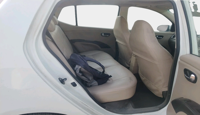 2013 Hyundai i10 ASTA 1.2 AT SUNROOF, Petrol, Automatic, 75,758 km, interior