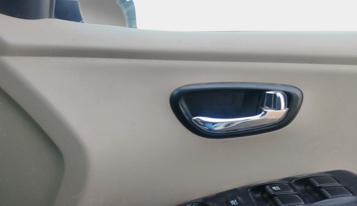 2013 Hyundai i10 ASTA 1.2 AT SUNROOF, Petrol, Automatic, 75,758 km, interior