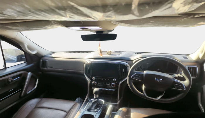 2025 Mahindra SCORPIO-N Z8 L DIESEL AT 2WD 7 STR, Diesel, Automatic, 14,316 km, interior