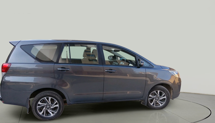 2022 Toyota Innova Crysta 2.4 GX AT 8 STR, Diesel, Automatic, 81,520 km, exterior