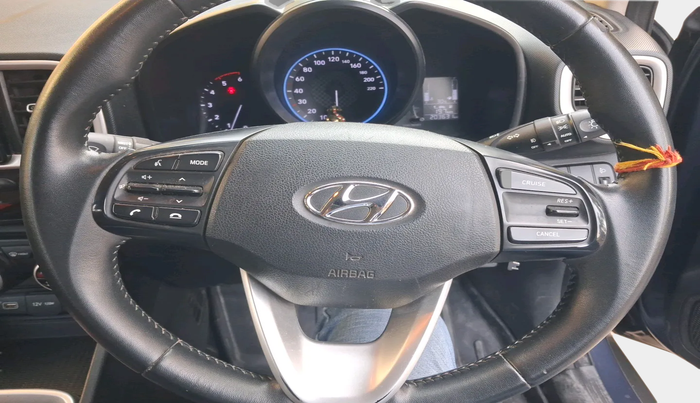 2022 Hyundai VENUE SX 1.5 CRDI, Diesel, Manual, 2,03,631 km, interior