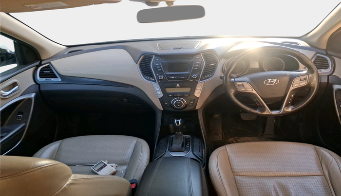 2014 Hyundai Santa Fe 2 WD AT, Diesel, Automatic, 1,21,271 km, interior