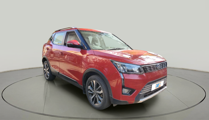 2019 Mahindra XUV300 W8 (O) 1.2 PETROL, Petrol, Manual, 32,984 km, exterior