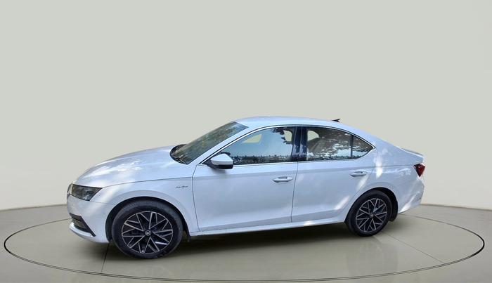 2022 Skoda Octavia L&K 2.0 AT, Petrol, Automatic, 18,347 km, exterior