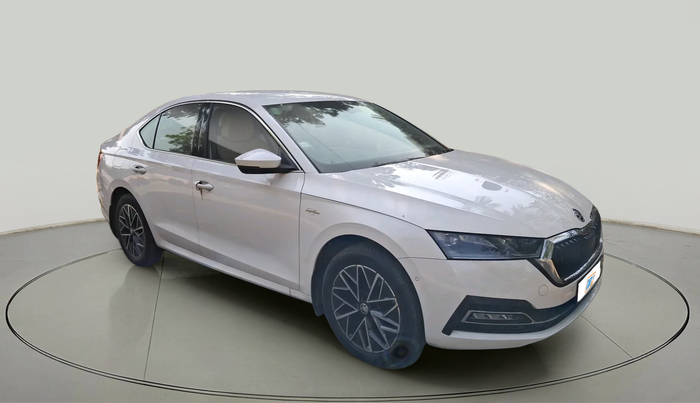 2022 Skoda Octavia L&K 2.0 AT, Petrol, Automatic, 18,347 km, exterior
