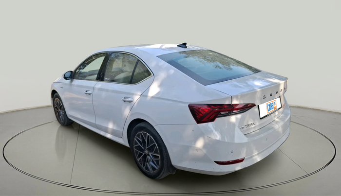 2022 Skoda Octavia L&K 2.0 AT, Petrol, Automatic, 18,347 km, exterior