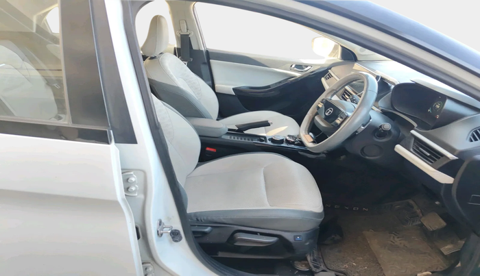 2023 Tata NEXON EV EMPOWERED MEDIUM RANGE, Electric, Automatic, 97,119 km, interior