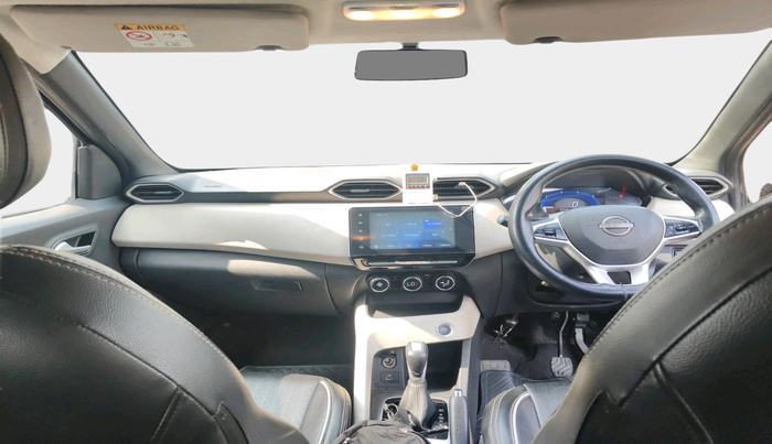 2021 Nissan MAGNITE XV AMT, Petrol, Automatic, 1,00,523 km, interior