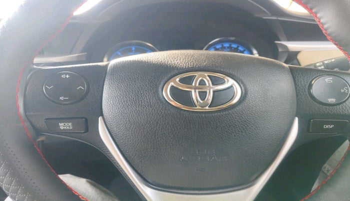 2014 Toyota Corolla Altis GL DIESEL, Diesel, Manual, 1,04,101 km, interior