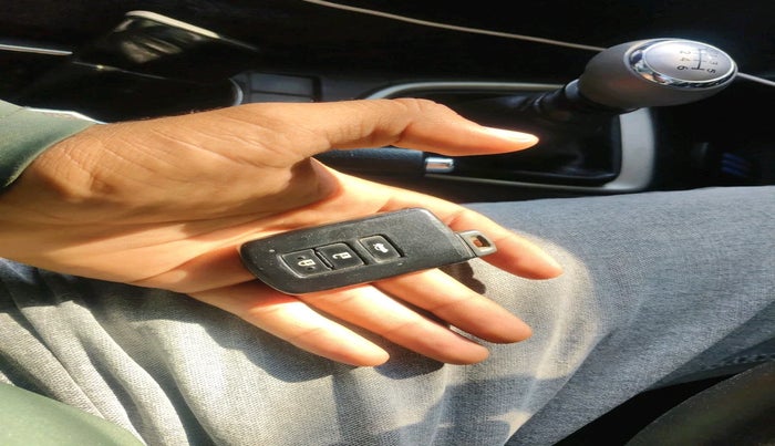 2014 Toyota Corolla Altis GL DIESEL, Diesel, Manual, 1,04,101 km, interior