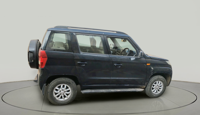 2017 Mahindra TUV300 T8, Diesel, Manual, 82,204 km, exterior