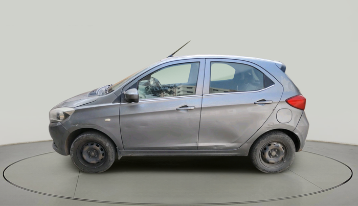 2018 Tata Tiago XT PETROL, Petrol, Manual, 1,50,651 km, exterior