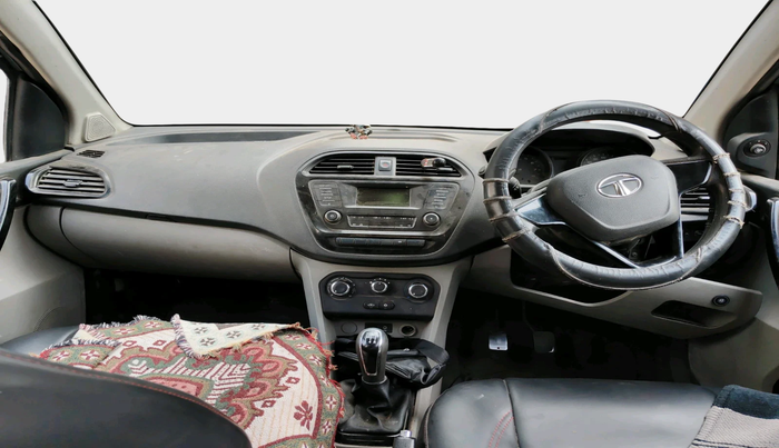 2018 Tata Tiago XT PETROL, Petrol, Manual, 1,50,651 km, interior