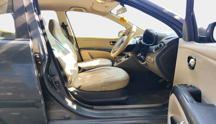 2012 Hyundai i10 MAGNA 1.2, Petrol, Manual, 1,04,916 km, interior