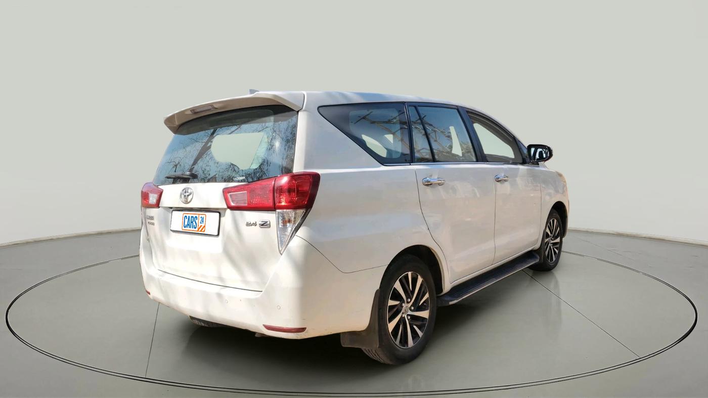 2021 Toyota Innova Crysta 2.4 ZX 7 STR, Diesel, Manual, 82,457 km, exterior
