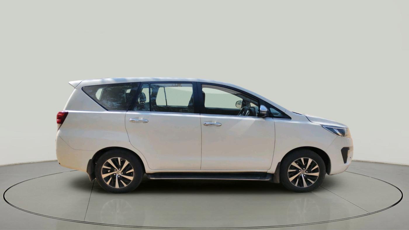 2021 Toyota Innova Crysta 2.4 ZX 7 STR, Diesel, Manual, 82,457 km, exterior