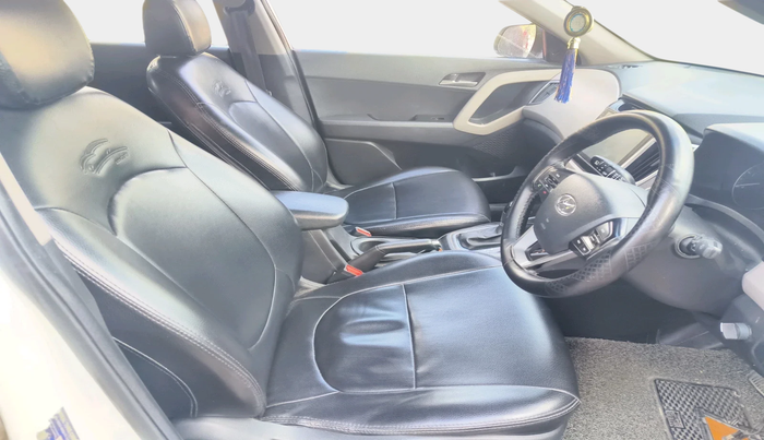 2016 Hyundai Creta SX PLUS AT 1.6 DIESEL, Diesel, Automatic, 1,46,326 km, interior