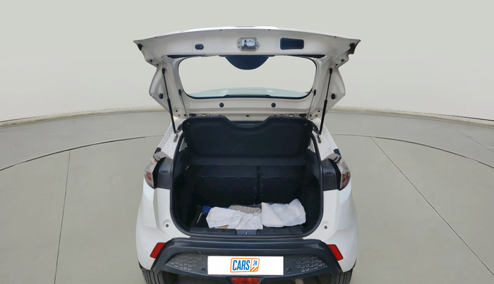 2017 Tata NEXON XZ PLUS DIESEL, Diesel, Manual, 26,731 km, exterior