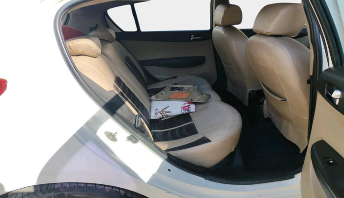 2013 Hyundai i20 ASTA 1.4 CRDI, Diesel, Manual, 1,10,383 km, interior