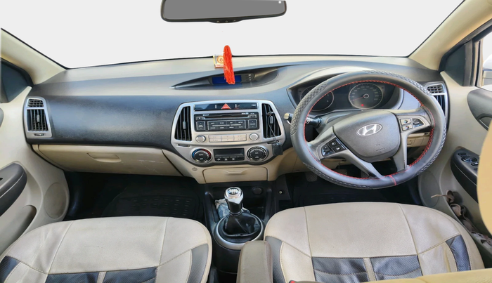 2013 Hyundai i20 ASTA 1.4 CRDI, Diesel, Manual, 1,10,383 km, interior