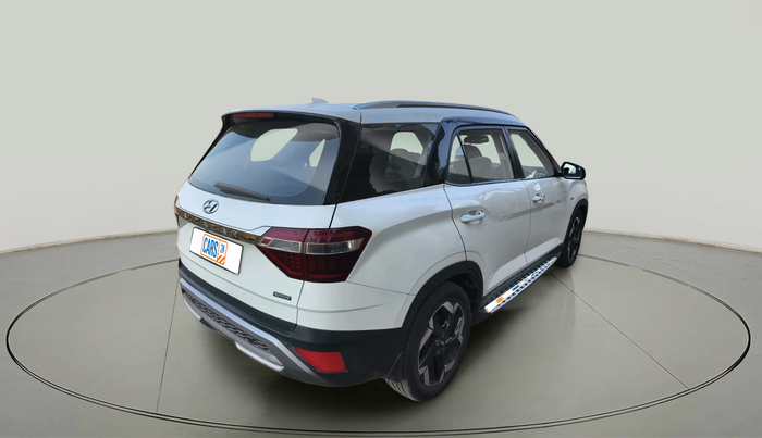 2021 Hyundai ALCAZAR 1.5 SIGNATURE (O) AT 6STR, Diesel, Automatic, 1,23,304 km, exterior